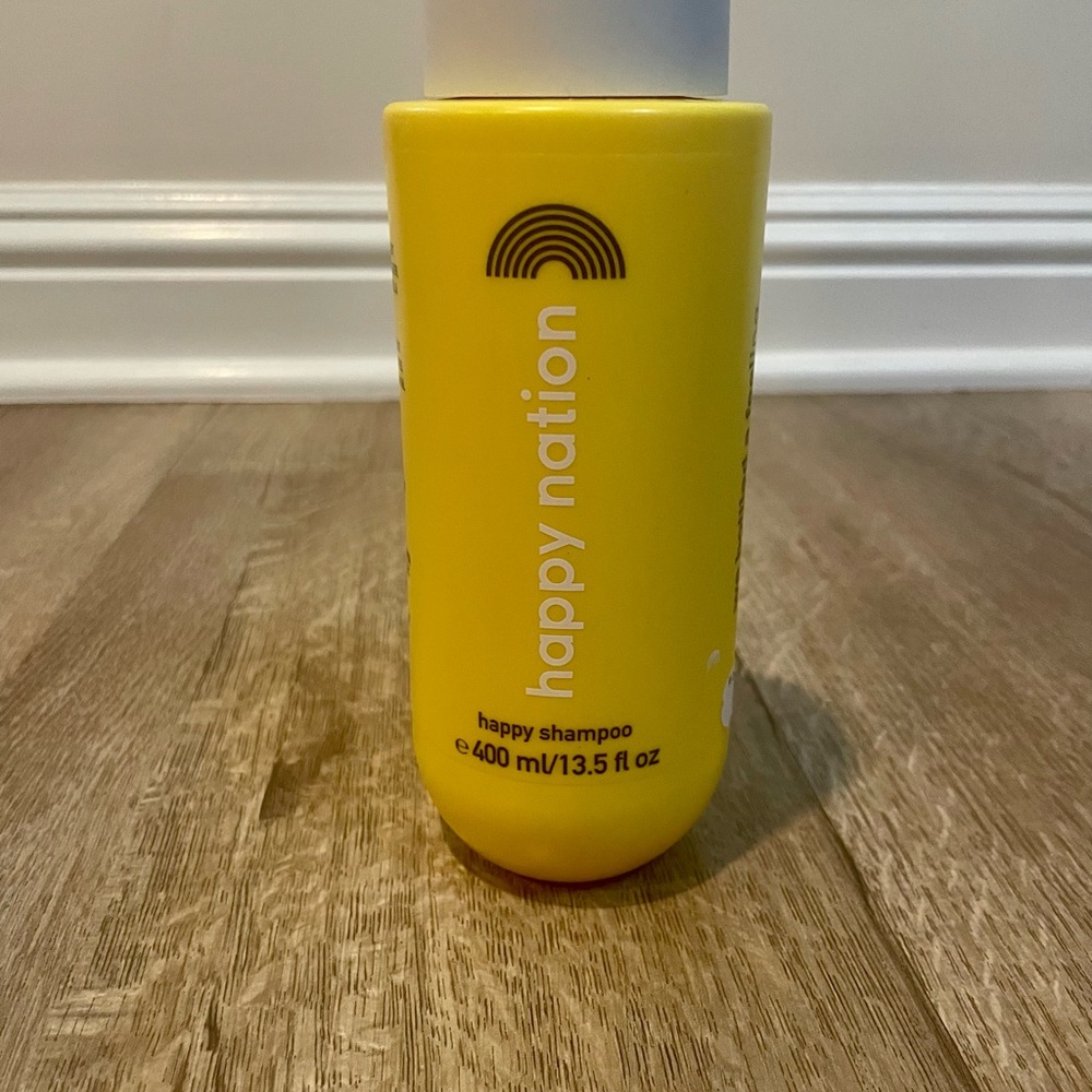 Happy Nation Hair shampoo